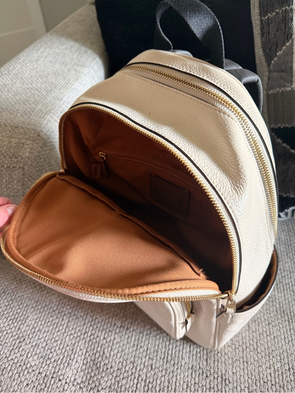 Coach Mini Pebbled Leather Backpack in Ivory Cream with Gold Hardware - Picture 2 of 5